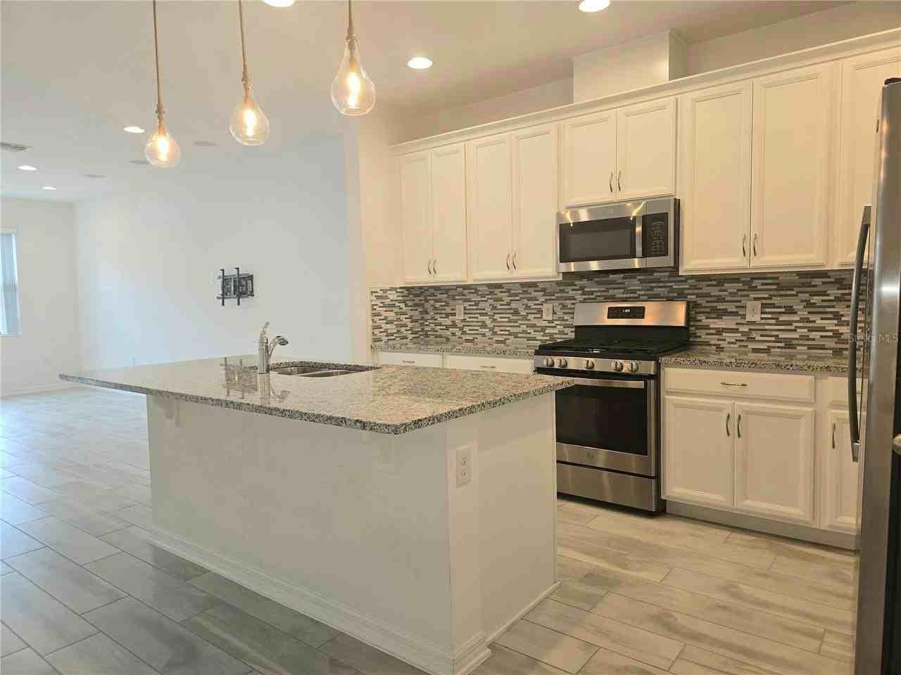 352 Rustic Loop - Photo 6 of 28