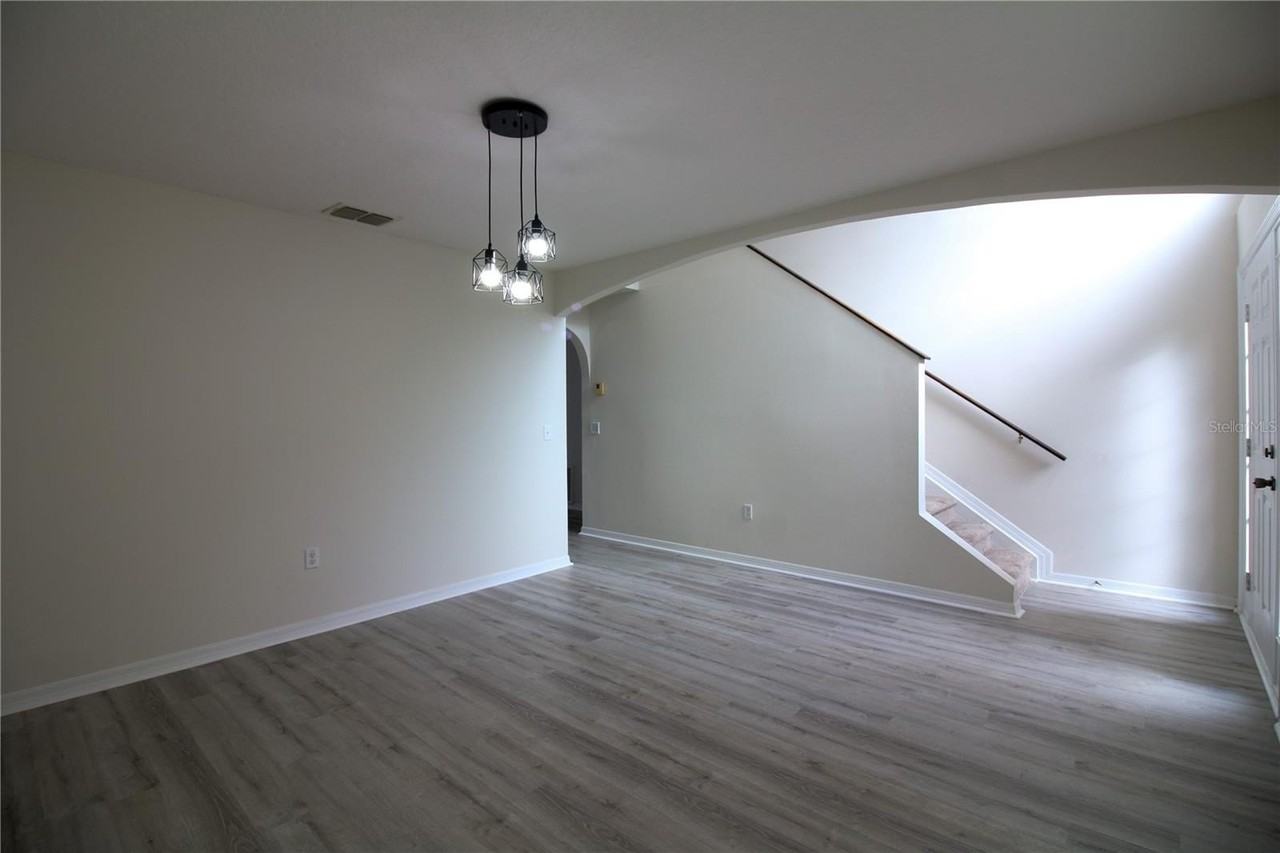 1222 Myopia Hunt Club Dr - Photo 3 of 26