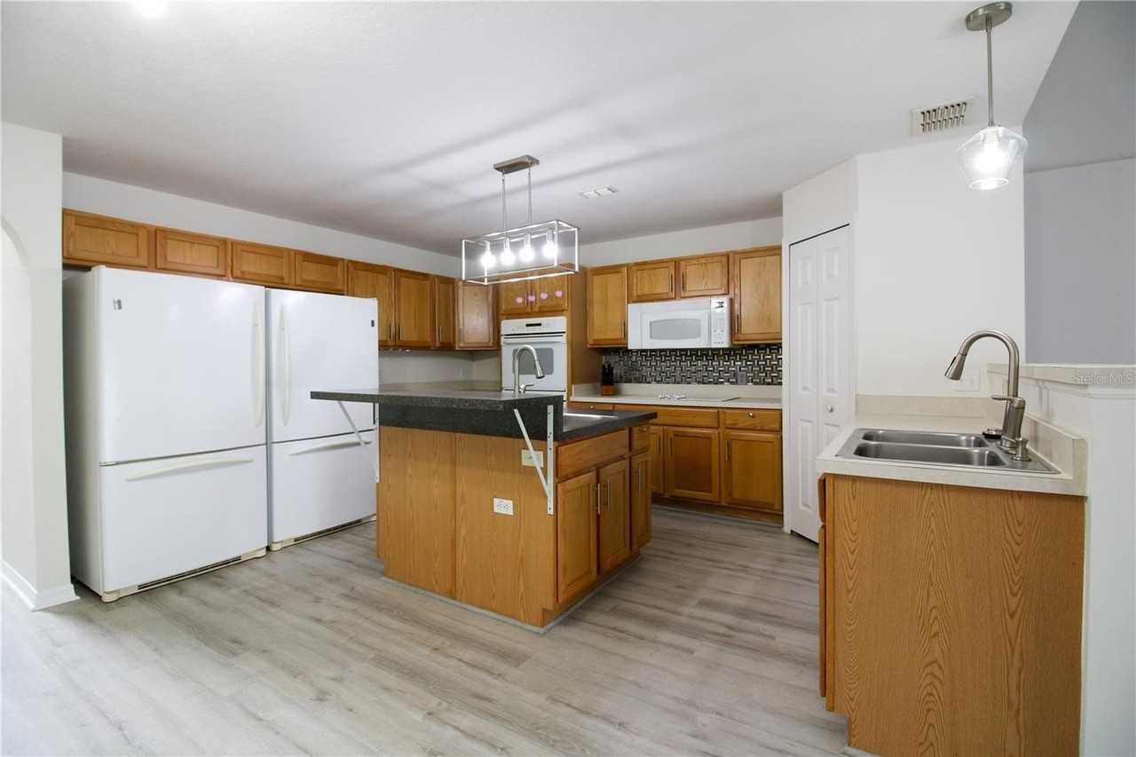1222 Myopia Hunt Club Dr - Photo 6 of 26