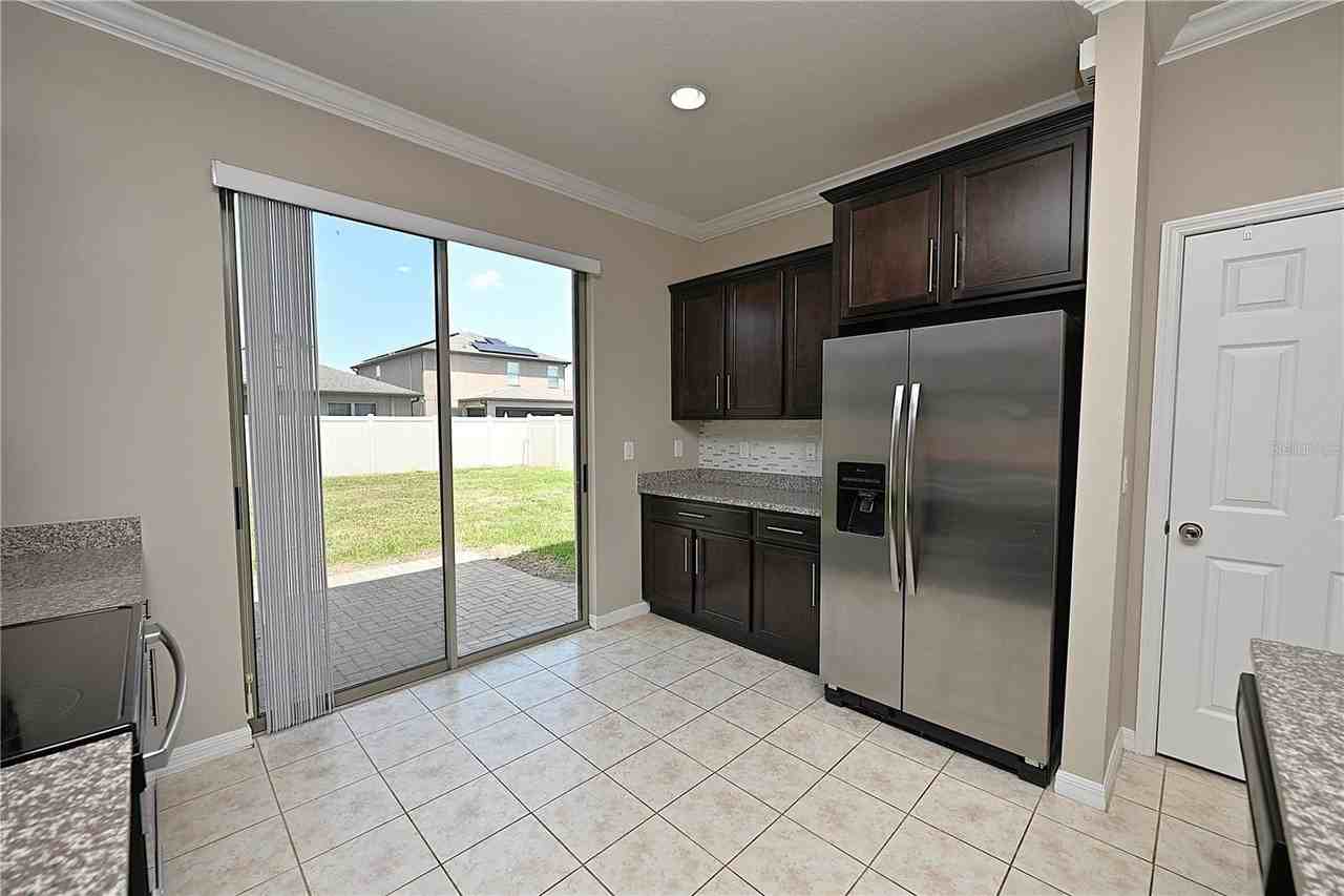 6309 Yellow Buckeye Dr - Photo 6 of 50