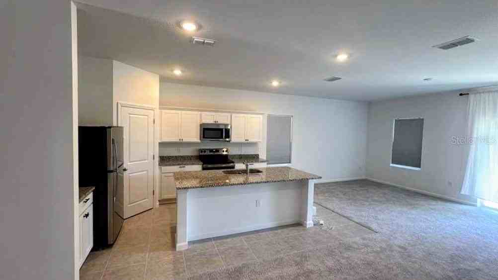2443 Grey Hawk Dr - Photo 5 of 13