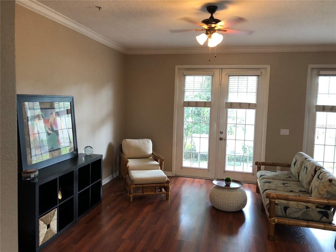 656 Pinebranch Cir - Photo 2 of 29