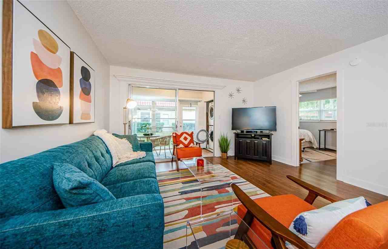 601 N Hercules Ave #508 - Photo 3 of 38