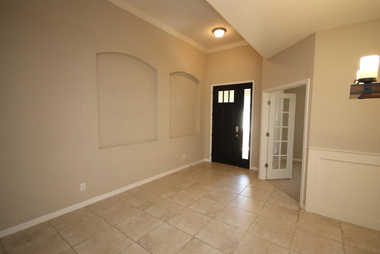8827 Sentiero Dr - Photo 4 of 26