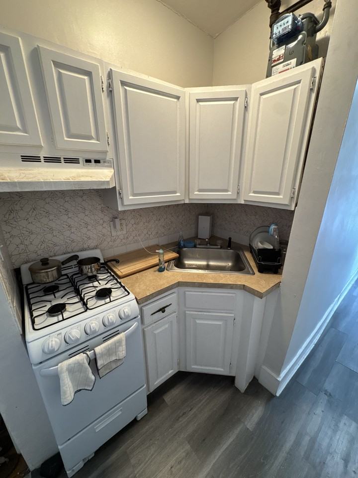 37 Anderson St #6 - Photo 7 of 10