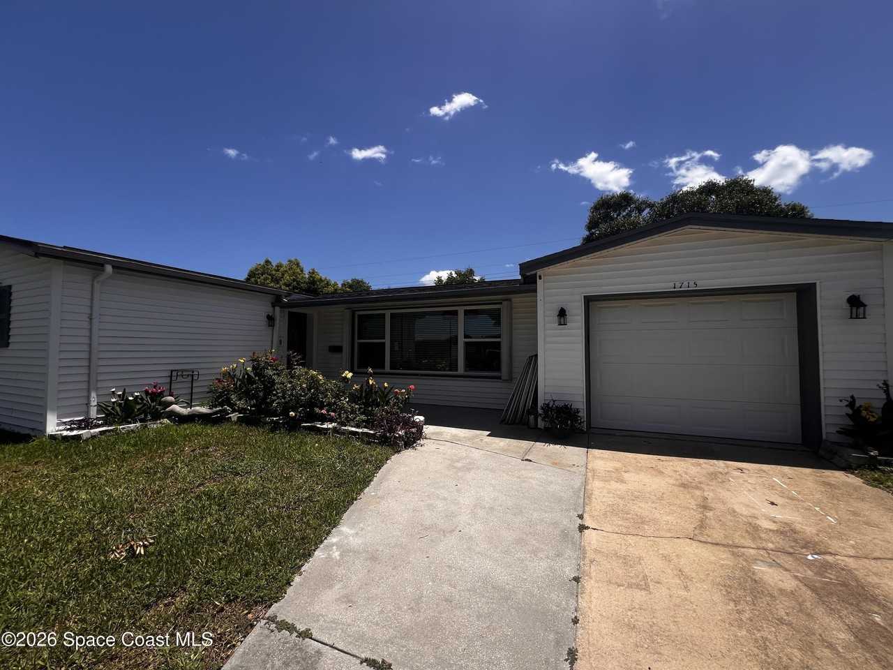 1715 Cadillac Cir S - Photo 4 of 36