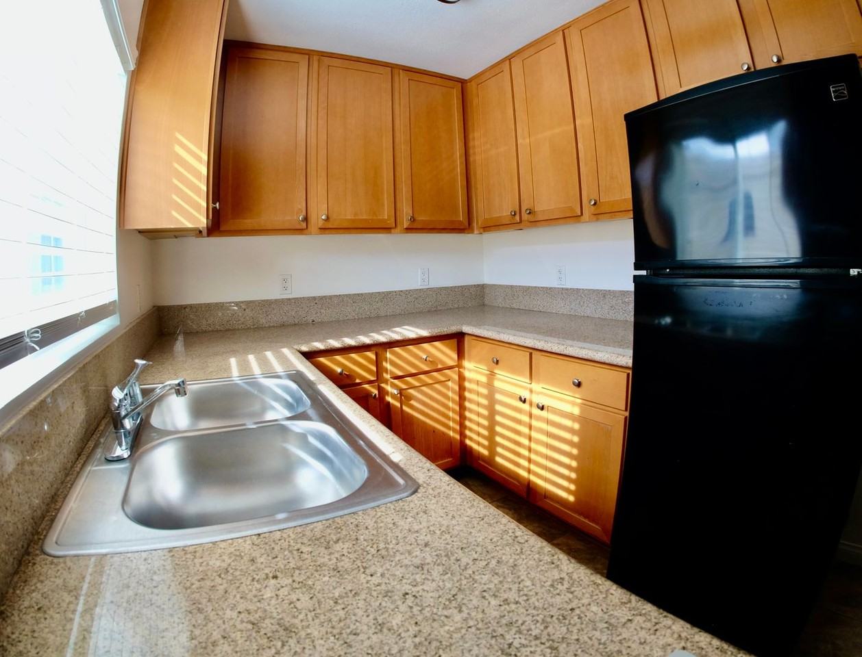 Palm Terrace Condos - Photo 6 of 18
