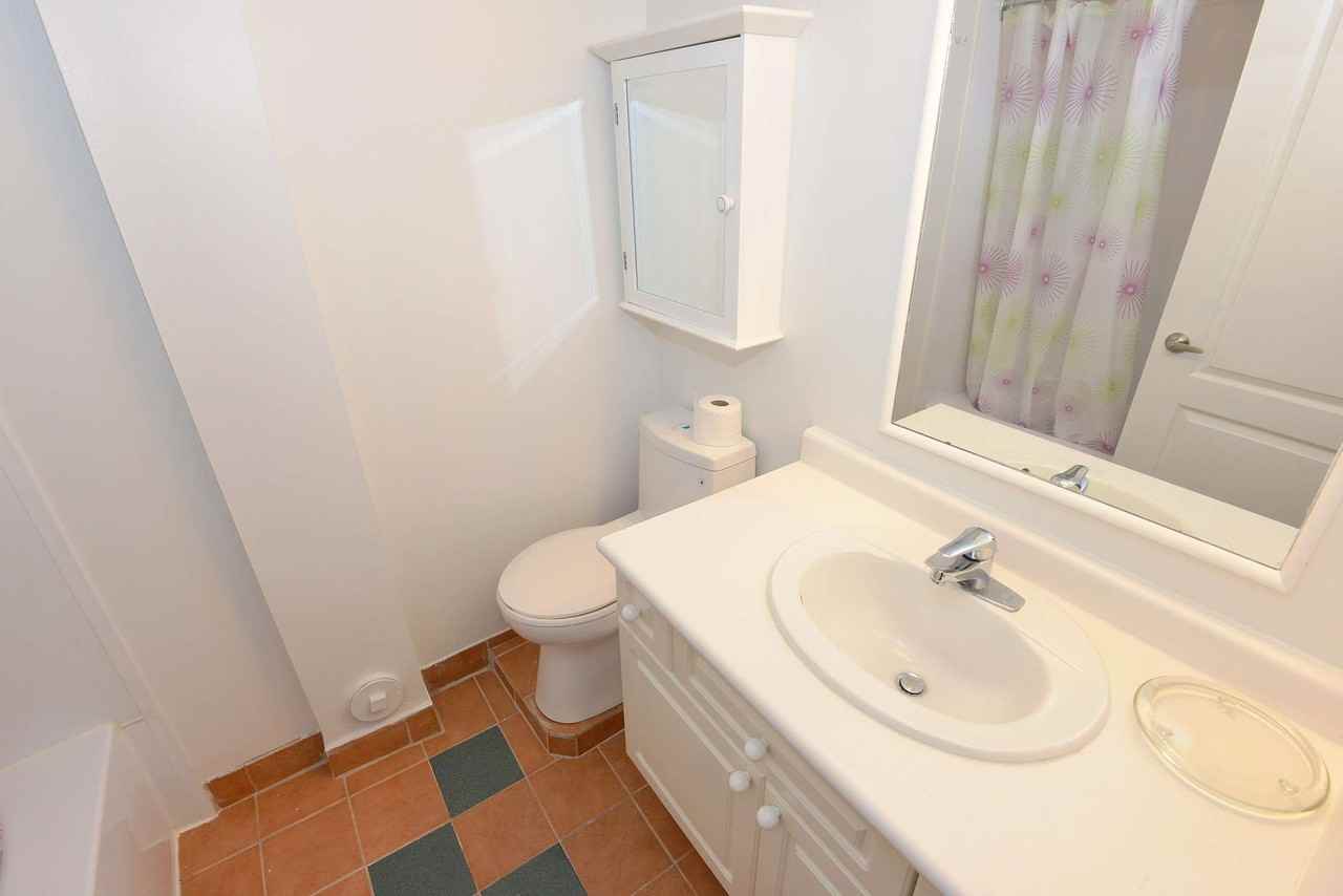 25 Santa Barbara Road, Toronto, Ontario, Canada, M2N 2C8 - Photo 7 of 7