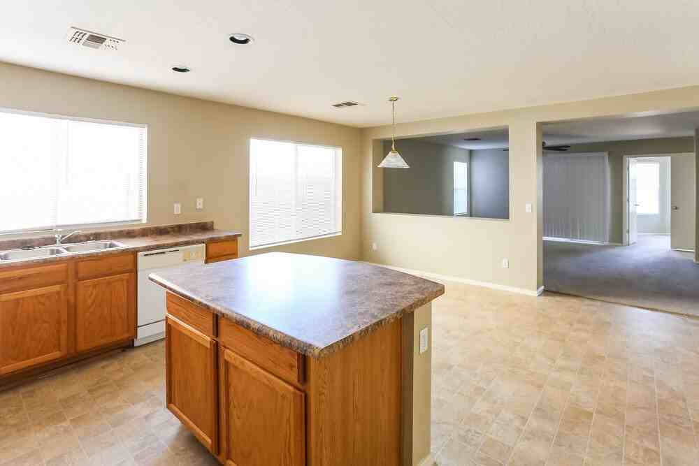 3140 W Maldonado Rd - Photo 6 of 16