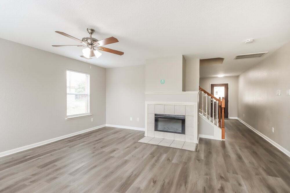 6310 Cottage Stream Ln - Photo 5 of 17