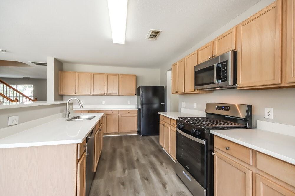 6310 Cottage Stream Ln - Photo 6 of 17