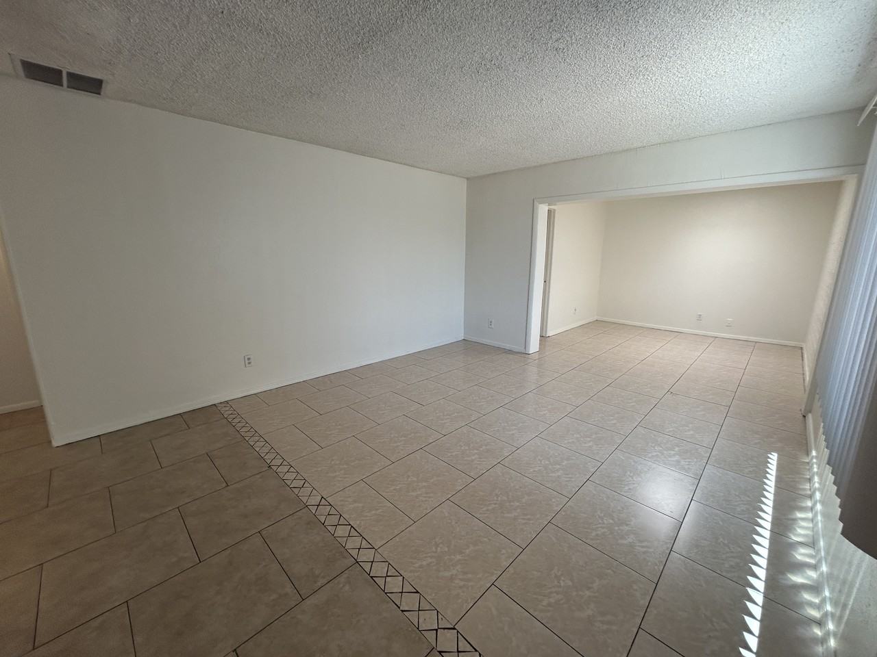 8014 W Osborn Rd - Photo 4 of 38