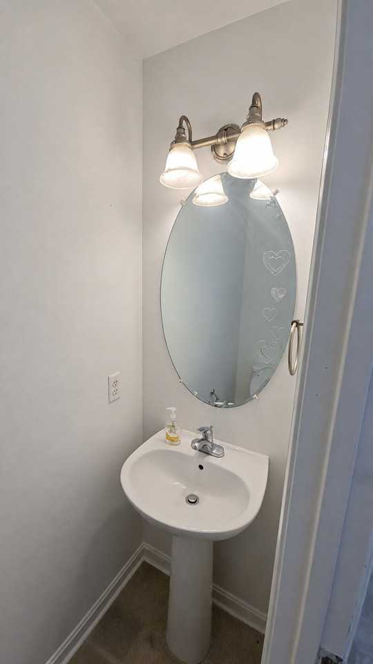 120 Royalty Cir - Photo 7 of 24