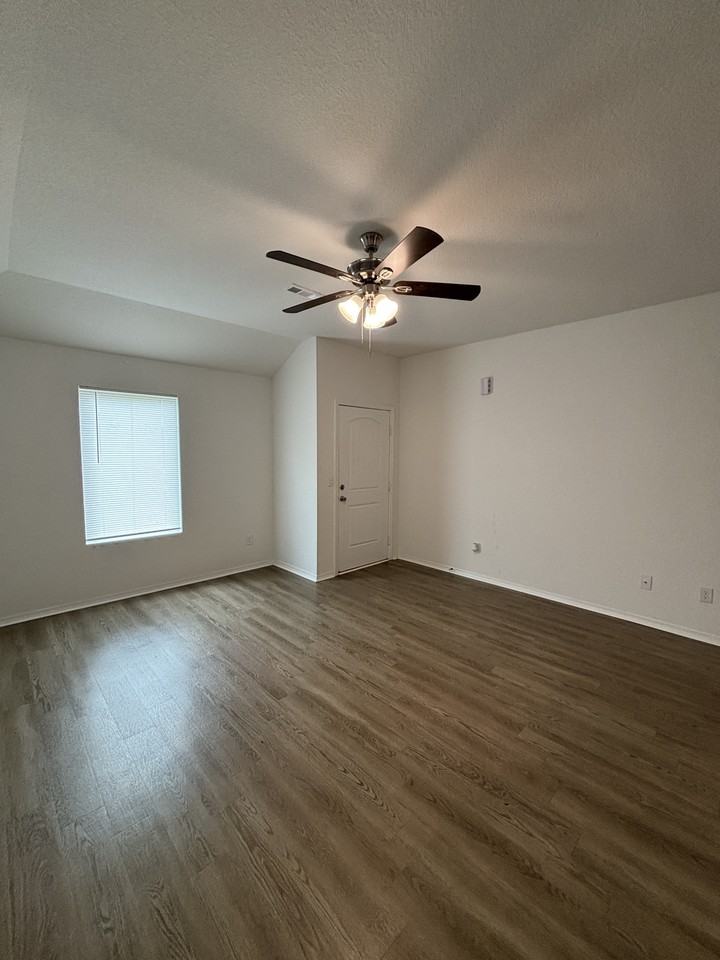 80 Kinley Brook Ln - Photo 4 of 20