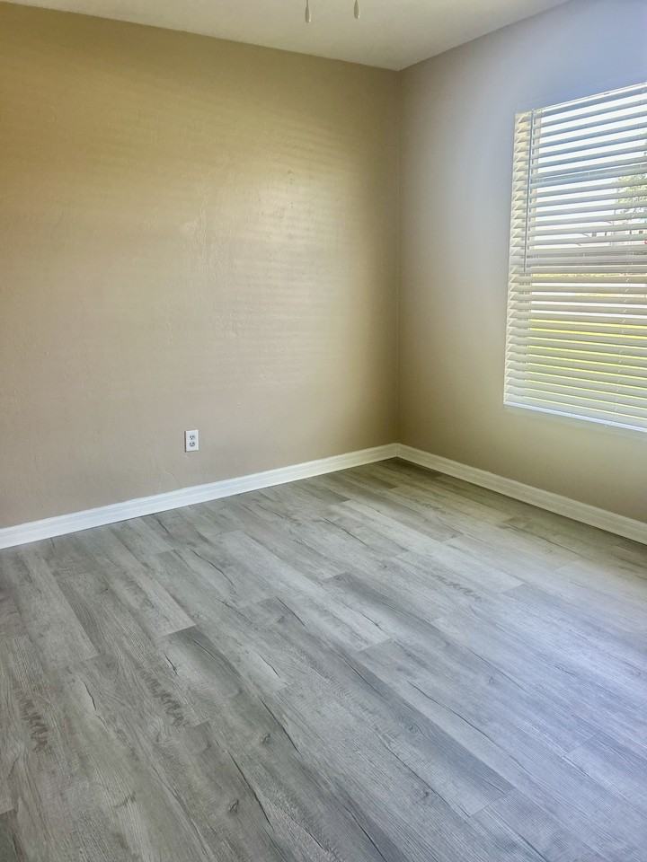 3605 Skyline Blvd - Photo 5 of 19