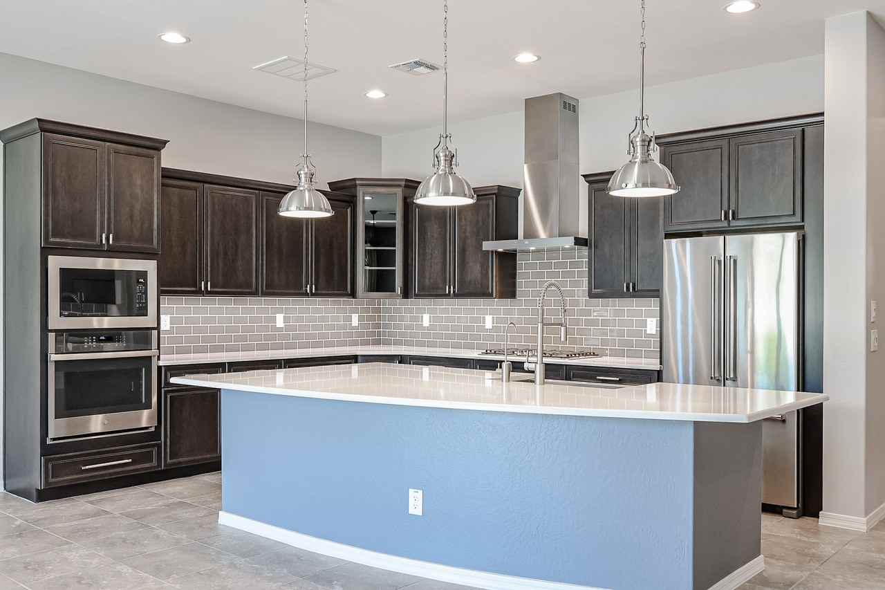 41335 W Almira Dr - Photo 5 of 26