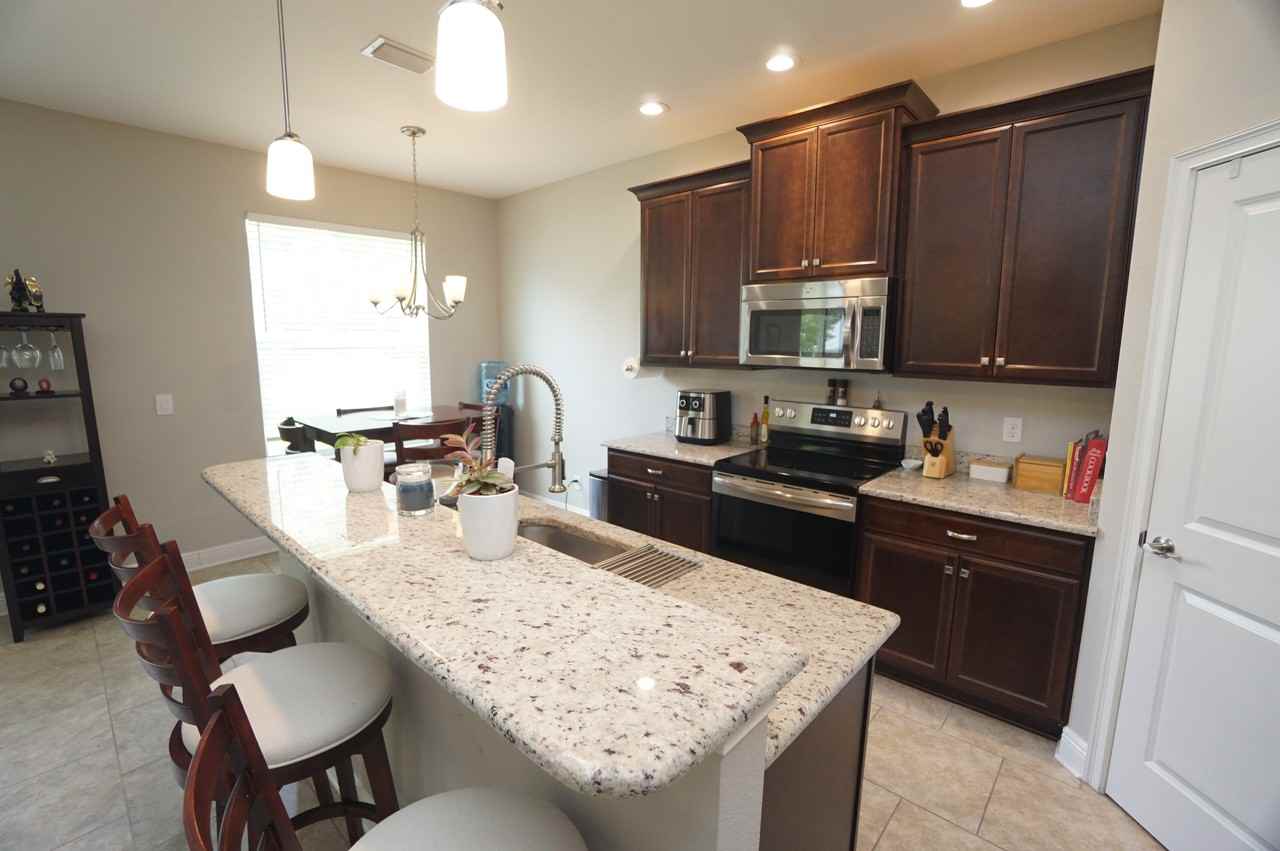 6303 S Macdill Ave - Photo 4 of 21