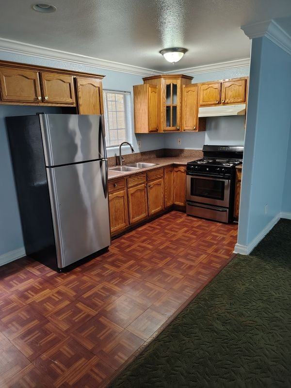 10516 Avalon Blvd - Photo 3 of 7