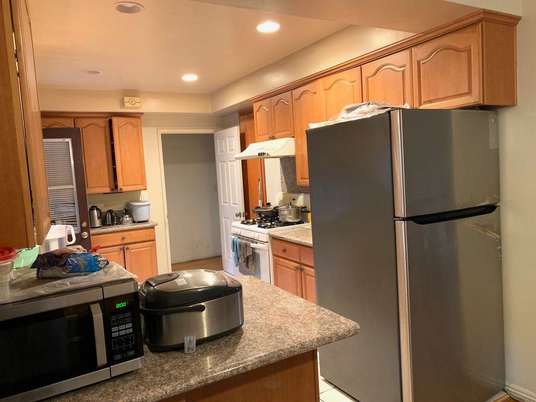 6803 Mcclean Dr - Photo 3 of 12