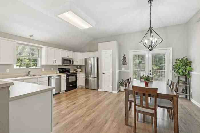 4012 Amber Way - Photo 5 of 16