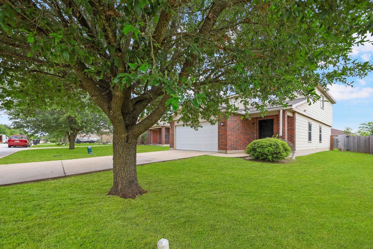 25 Avrshire Ln - Photo 3 of 26