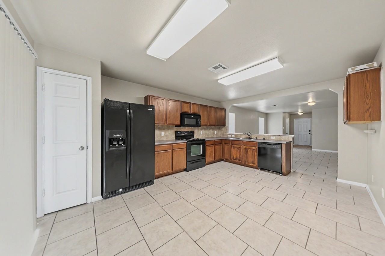 25 Avrshire Ln - Photo 5 of 26