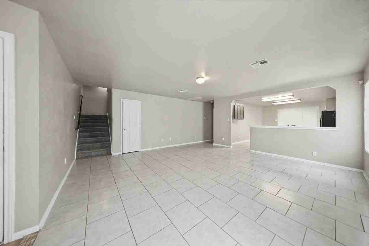 25 Avrshire Ln - Photo 6 of 26