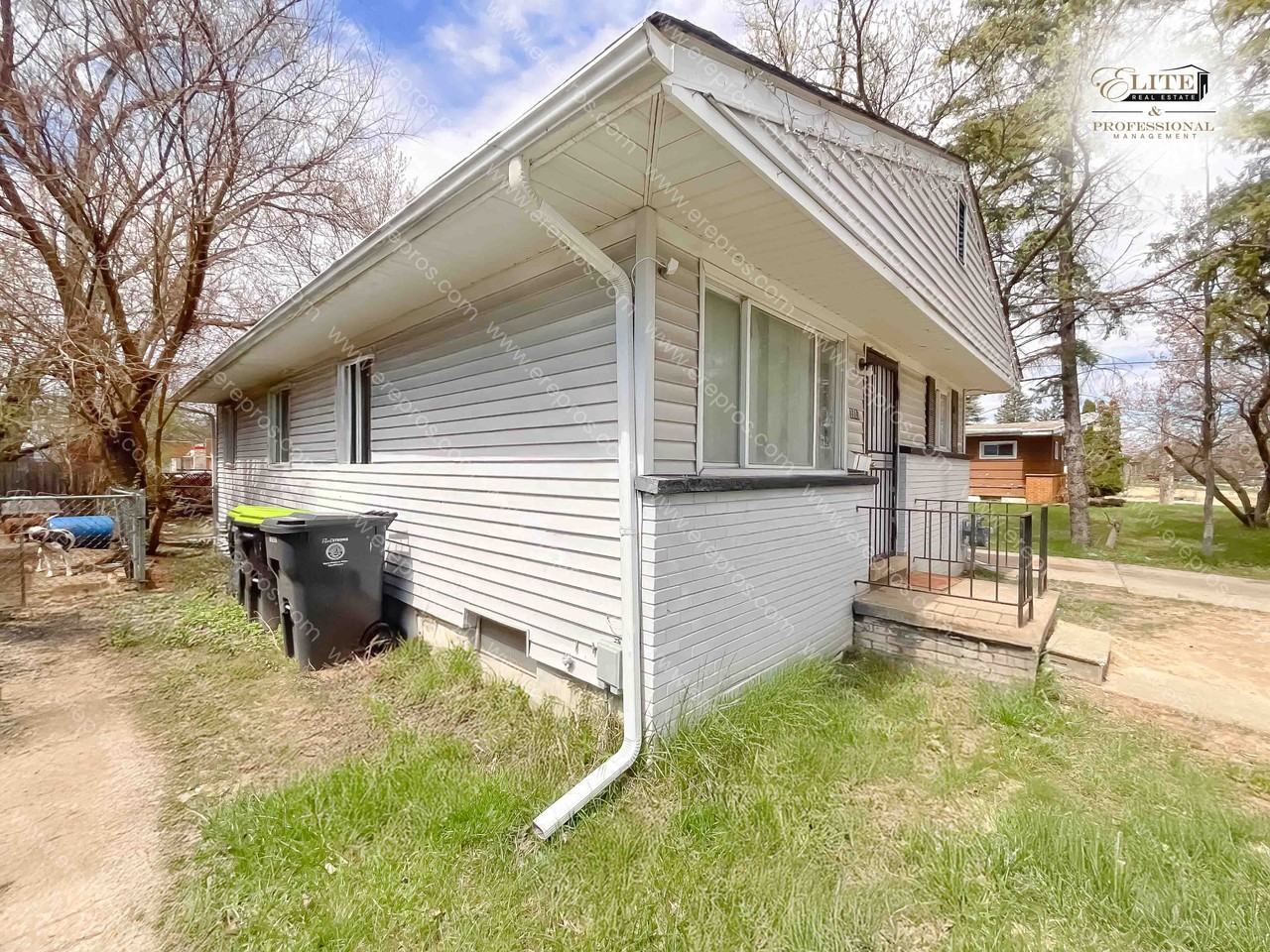 3717 Wisner St - Photo 2 of 2