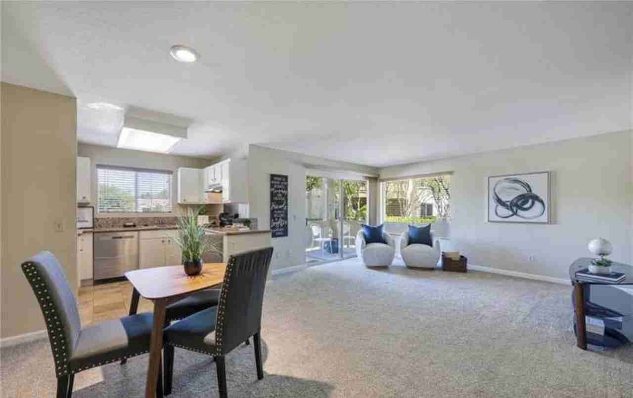 2500 San Gabriel Way #101