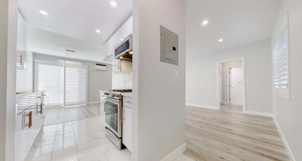 3010 Montrose Ave #21 - Photo 5 of 12