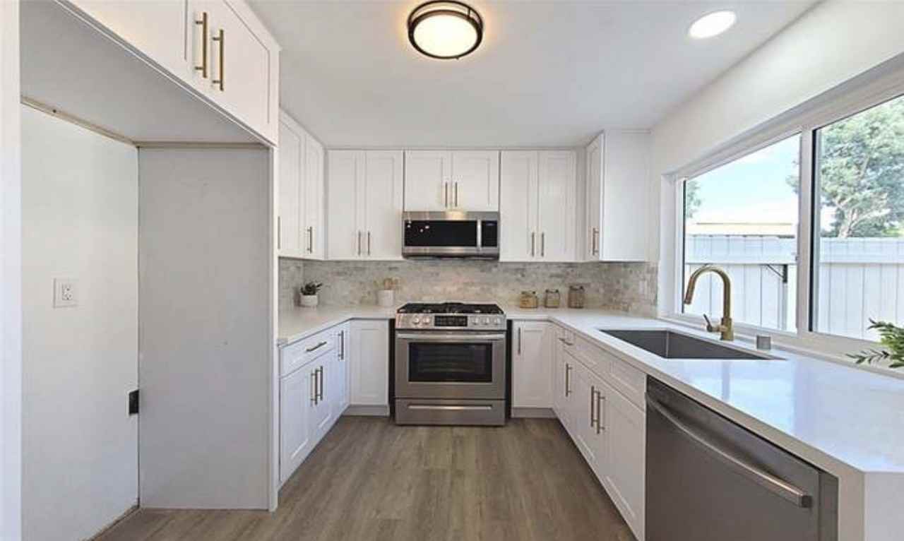 9512 Bickley Dr #7 - Photo 2 of 11