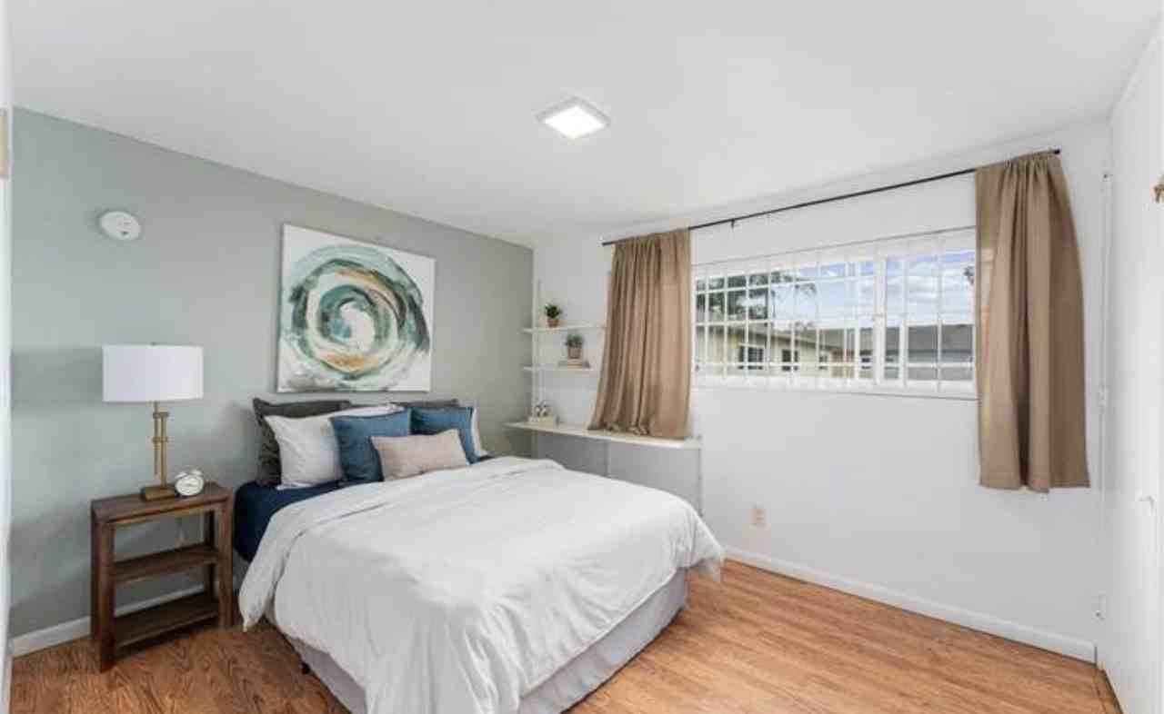 1602 N King St #K2 - Photo 6 of 11