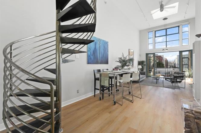 161 Gilbert St #11 - Photo 6 of 11
