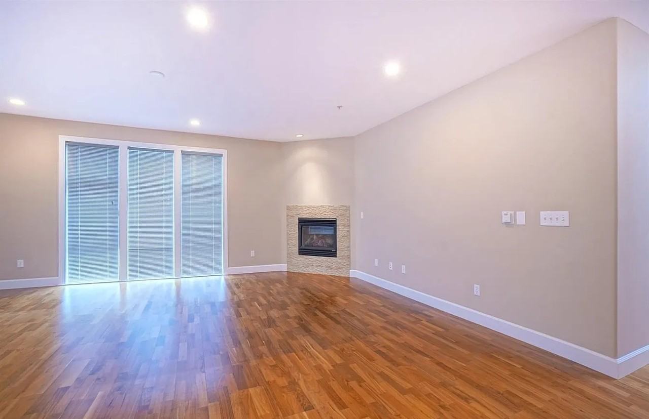 89 Goethe St #18 - Photo 2 of 17