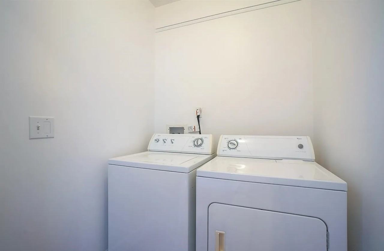 89 Goethe St #18 - Photo 3 of 17