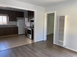 featured image of 1135 5th St #3