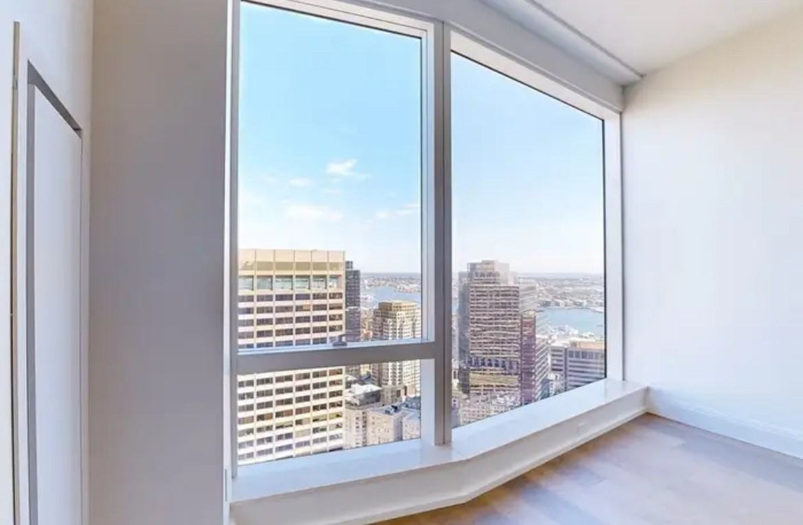 240 Devonshire St - Photo 3 of 3