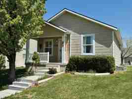 featured image of 1704 N Aly