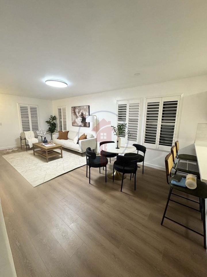 1704 N Aly - Photo 3 of 42