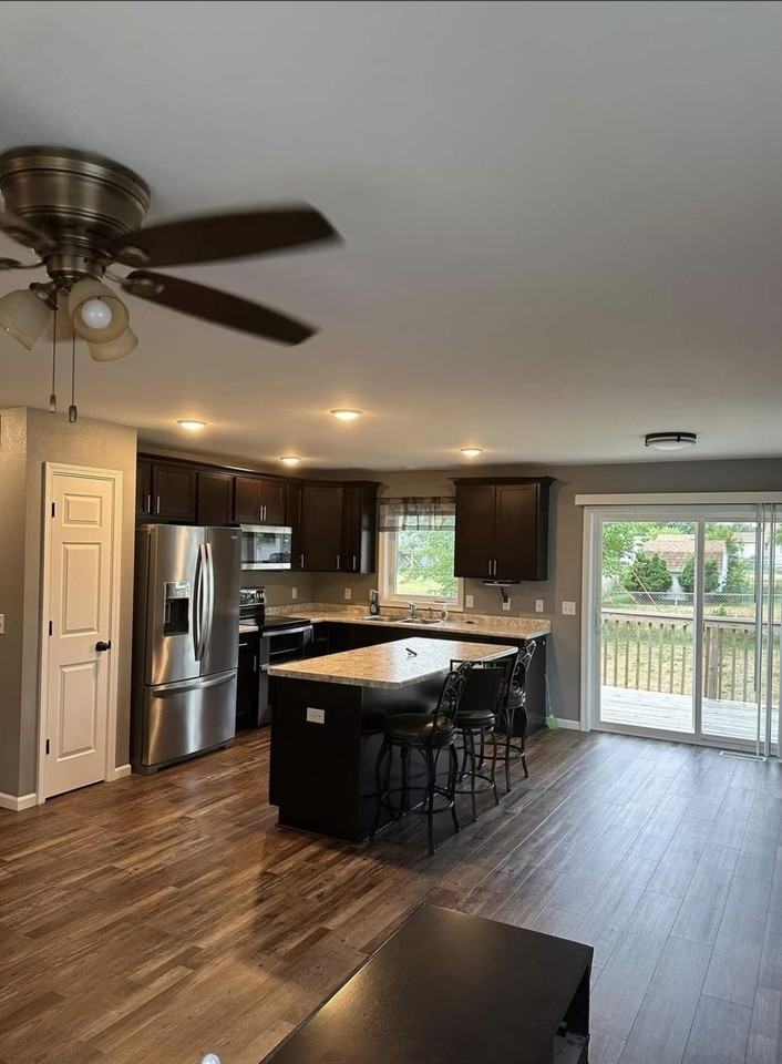 2721 Kellogg Ave #1 - Photo 3 of 11