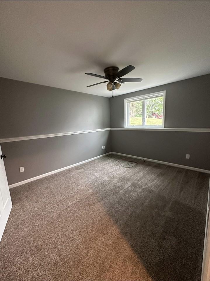 2721 Kellogg Ave #1 - Photo 5 of 11