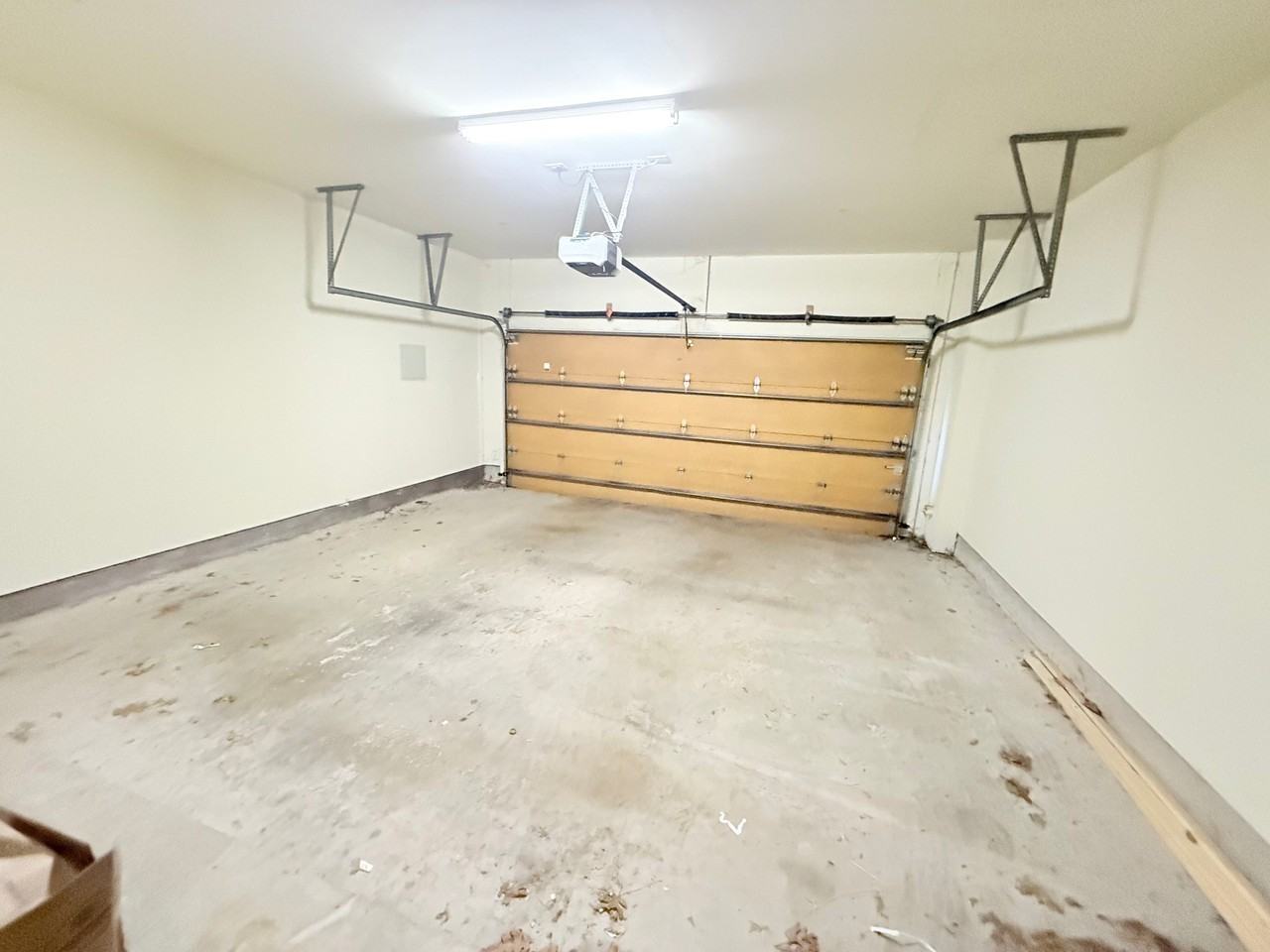 4230 Travis St #8 - Photo 7 of 43
