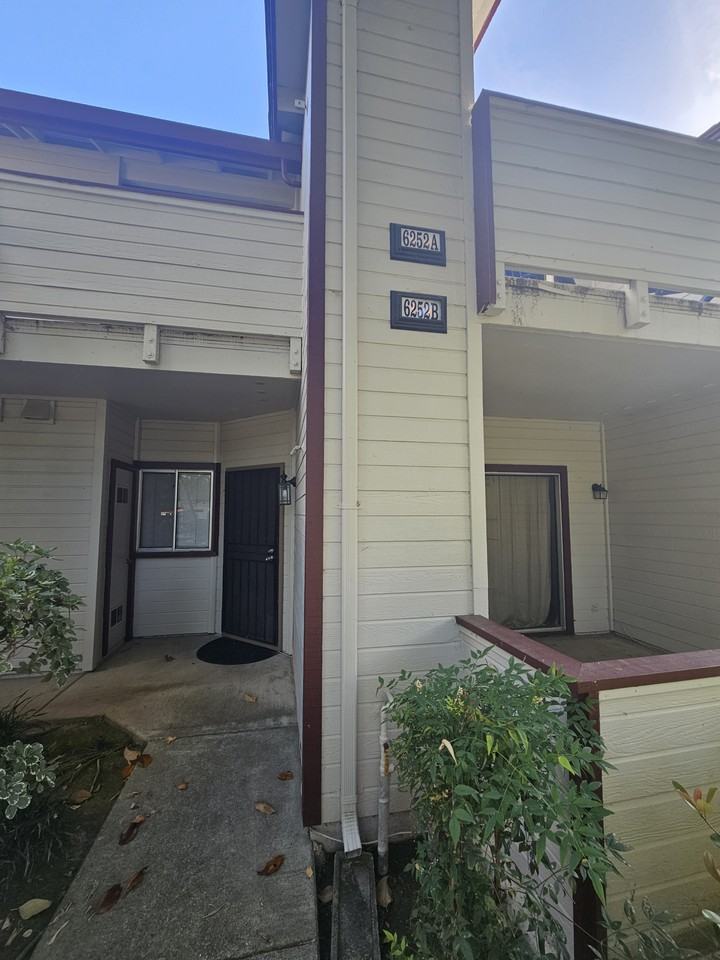 6252 Civic Terrace Ave #B - Photo 2 of 18