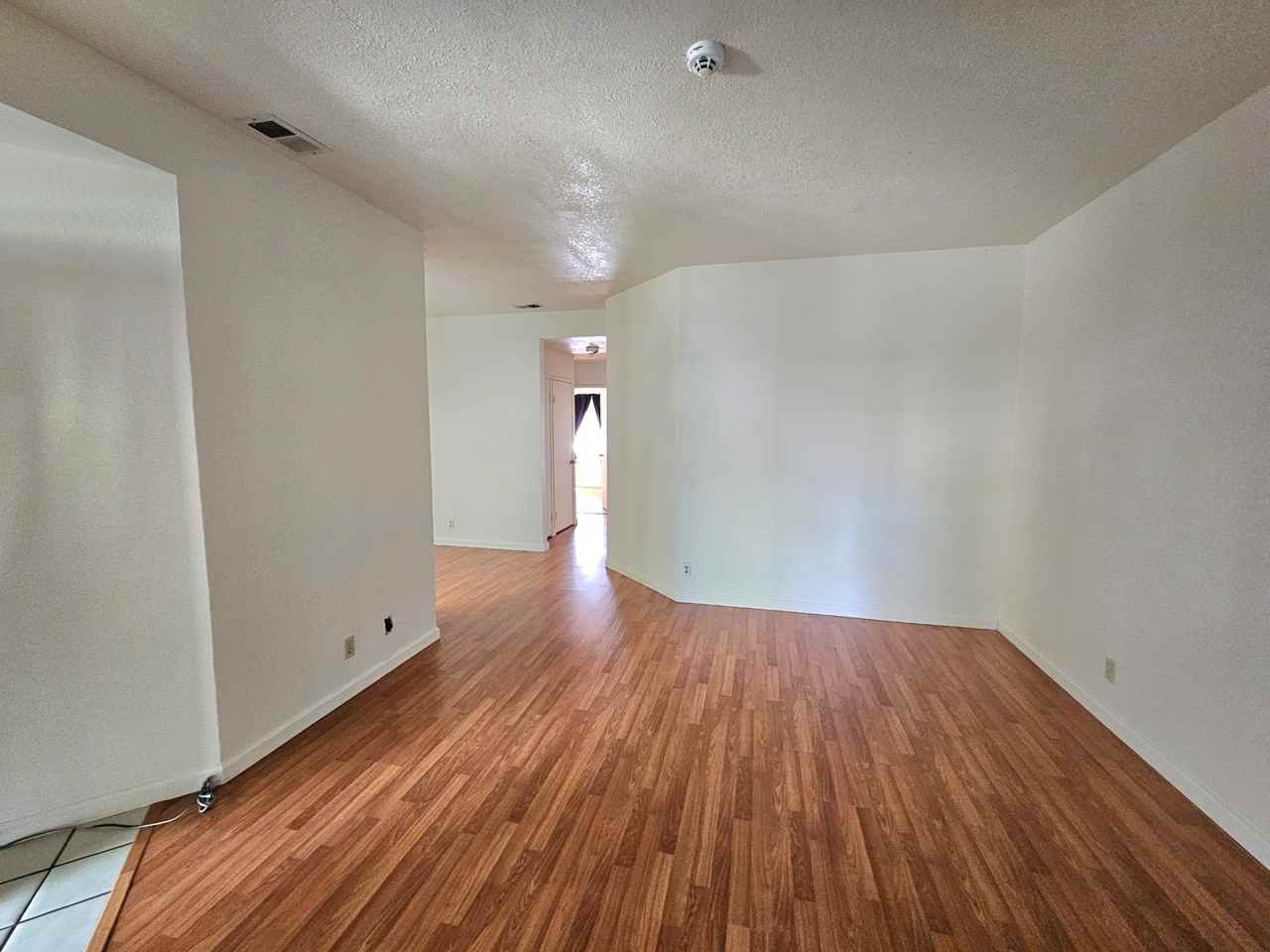 6252 Civic Terrace Ave #B - Photo 7 of 18