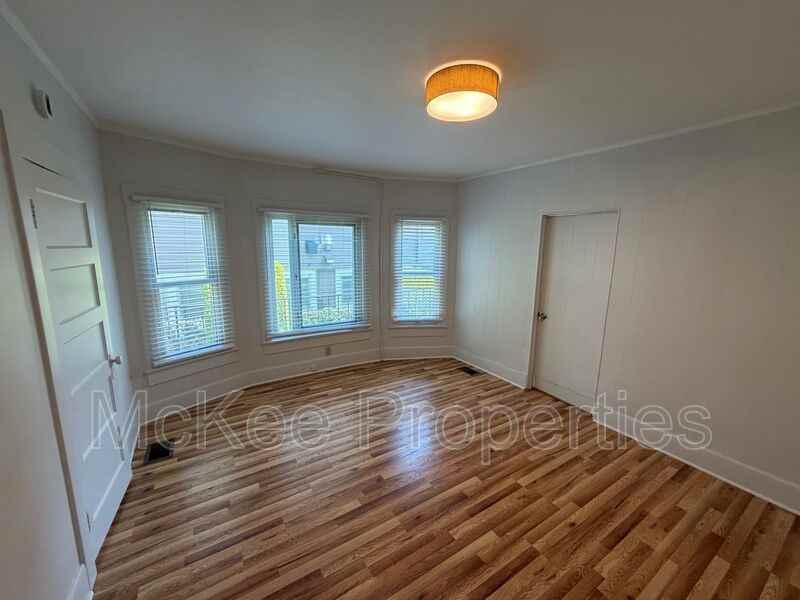 2142 1st Ave - Photo 6 of 11