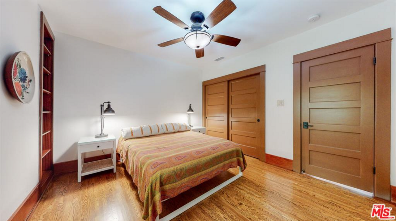 625 California Ave - Photo 5 of 16