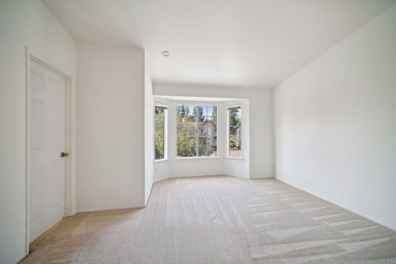 668 Oak Run Trl #103 - Photo 6 of 39