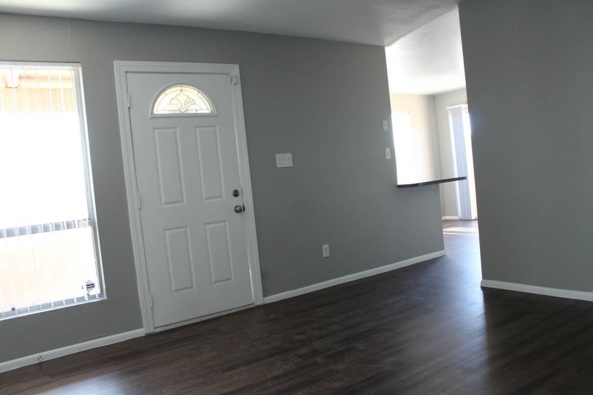 20421 N 3rd Dr #8 - Photo 5 of 18