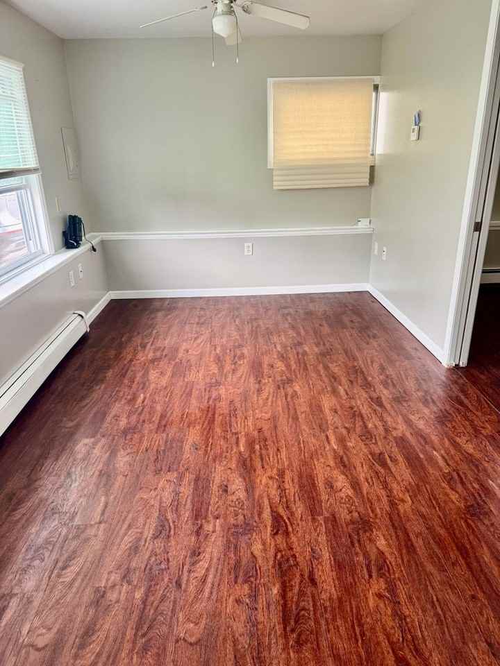 208 1/2 Hartwell Ave - Photo 7 of 8