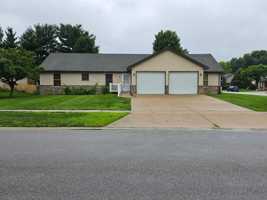 featured image of 1125 Latigo Ln